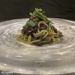 カーサ・デル・チーボ - 干し海鼠と牡蠣のラグーの冷製タリオリーニ