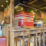 Italian Kitchen VANSAN - カウンター席