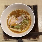 ヌイユ - 花咲蟹の坦々麺