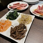 Meieki De Yakiniku Douraku - 