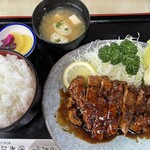 丸保食堂 - テキライス1430円