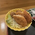 Midori Sushi - タンドリ風フライと鶏団子