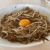 楽乎亭 - 焼きそば大盛り780円に生卵60円