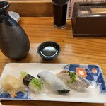 Tsukiji Hamashigezushi - 芽ねぎ、やりイカ、イワシ