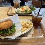 The 3rd Burger - ＊ アボカドチーズバーガーセット　1,110円