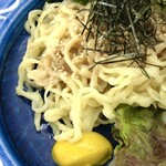 212258724 - 自家製麺が美味しい(^^)    多めの和辛子♪