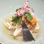 西麻布 万葉 - 雲丹毛蟹浜防風 独活 水前寺海苔生姜酢