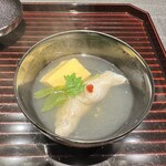 Nishiazabumanyou - 油目葛叩き玉子葛豆腐 うるい 木の芽