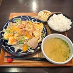 Minnano Takokouen - ◾️日替わり ¥950（ゴーヤチャンプルー、サラダ・スープ・ライス付）［by pop_o］