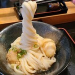 美の庵 - おろしぶっかけうどん【冷】(税込490円)+半熟玉子天(税込150円)《合計640円》
            うどんは剛麺で高弾力の歯応えと喉越しを楽しむ系で個人的には好みなタイプ