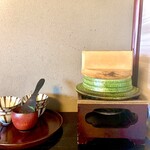 御料理 貴船 - 蒸らして出待ちの太刀魚ご飯