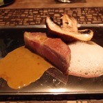 mori - 中勢以 熟成 鹿児島黒豚のロースト　ブルサンダイユソース