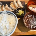 肉汁餃子のダンダダン - 