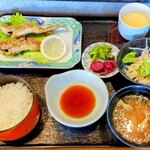 日本橋 - やまべから揚げ定食