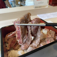 肉と庭 まつを - 