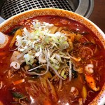 焼肉・冷麺 三千里 - 野菜たっぷり！牛肉の切れ端がたっぷり！満腹満足！