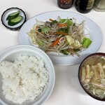 食堂ひろ - 肉入野菜炒め定食