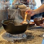 たでの葉 - 猪鍋
      一人前がたっぷりなボリュームが嬉しいのです♪
      具がゴロゴロしてます！！