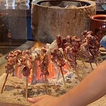 たでの葉 - 天草のスッポンを炭火焼きにしています♪
      ゴツゴツとした肉の塊はまさにスッポンなのです！