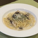 mushroom cream pasta