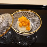 澤田 - 蛤出汁の素麺に、むらさきうに