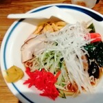 旭川ラーメン番外地 - 冷やし中華950円