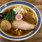 拉麺 アイオイ - 煮干し味玉ラーメン、太麺わかりますか？