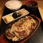 ソウル - プルコギ定食(1,100円)