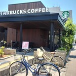 STARBUCKS COFFEE - 外観