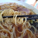 青島食堂 - 麺はツルツル