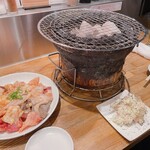 ホルモン焼肉 うまうま - 