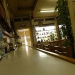 支那そばおぐら - カウンター７、テーブル２