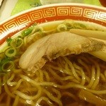 支那そばおぐら - ロースチャーシュー厚みあり