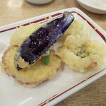 活魚料理 びんび家 - 鱧の天ぷら