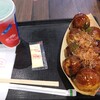 築地銀だこ - ぜったいうまい‼ たこ焼，メロンソーダ