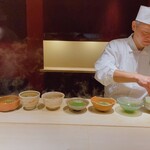 銀座うち山 - お薄を用意