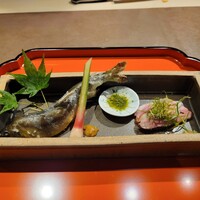 一石三鳥 別邸 - 焼物　岐阜県長良川産鮎炉端焼き 鴨味噌麹幽庵焼き