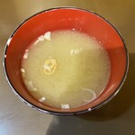 三浦のハンバーグ - ランチセットのお味噌汁