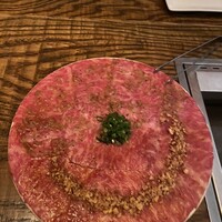 渋谷焼肉 KINTAN - 日本一のユッケハーフアンドハーフ