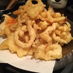 本格水炊きと博多もつ鍋 地鶏と九州料理 居酒屋 鳥邸 - 