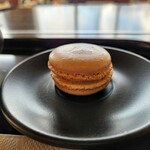 マクドナルド - マカロンいちごミルク(クーポン180円)です。