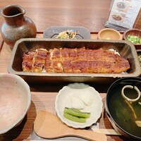 うなぎ四代目菊川 湯の山 素粋居店 -  うなぎ四代目菊川 湯の山 素粋居店 -
