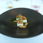 モダンフレンチ 「コラージュ」 - 尾長鯛の石畳み仕立てムール貝　トマトのパスタ添え　サフランコンソメ