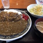 やきとん酒場 神田とら八 - 和牛すじカレー大盛り@750