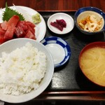 Emmaya - まぐろ定食 980円 ♪