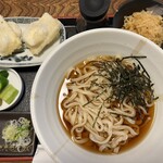 そば処 丸八 - 冷かけうどん、揚げ餅