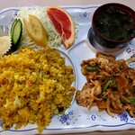 グレイス・喫茶 - 生姜焼きランチ 1,000円(税込)。  ドライカレーに変更 200円、大盛200円(税込)。