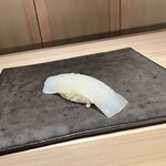Sushi Yoshimasa - イカ