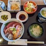 饗都 - 海鮮丼　1,760円