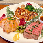 Greedy AKITA meat plate